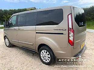 Used 2018 Ford Tourneo Custom Titanium Blue - Interior and Exterior details 5