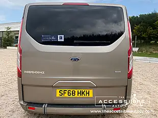 Used 2018 Ford Tourneo Custom Titanium Blue - Interior and Exterior details 9