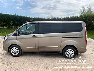 Used 2018 Ford Tourneo Custom Titanium Silver - Interior and Exterior details 6