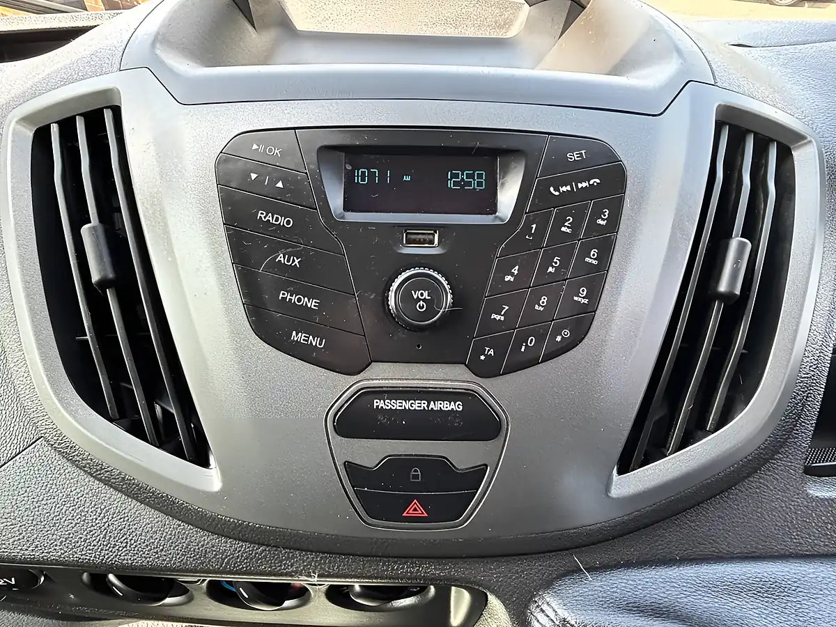 Used 2018 Ford Transit 350 L2 H3 White - Interior and Exterior details 20