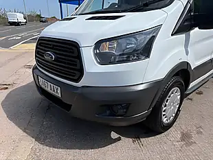 Used 2018 Ford Transit 350 L2 H3 White - Interior and Exterior details 5