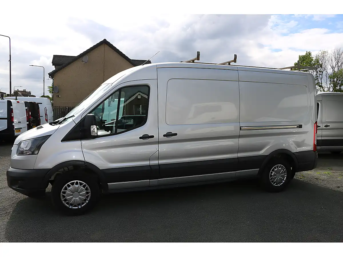 Used 2018 Ford Transit 350 L3 H2 P/V Drw Silver - Interior and Exterior details 4