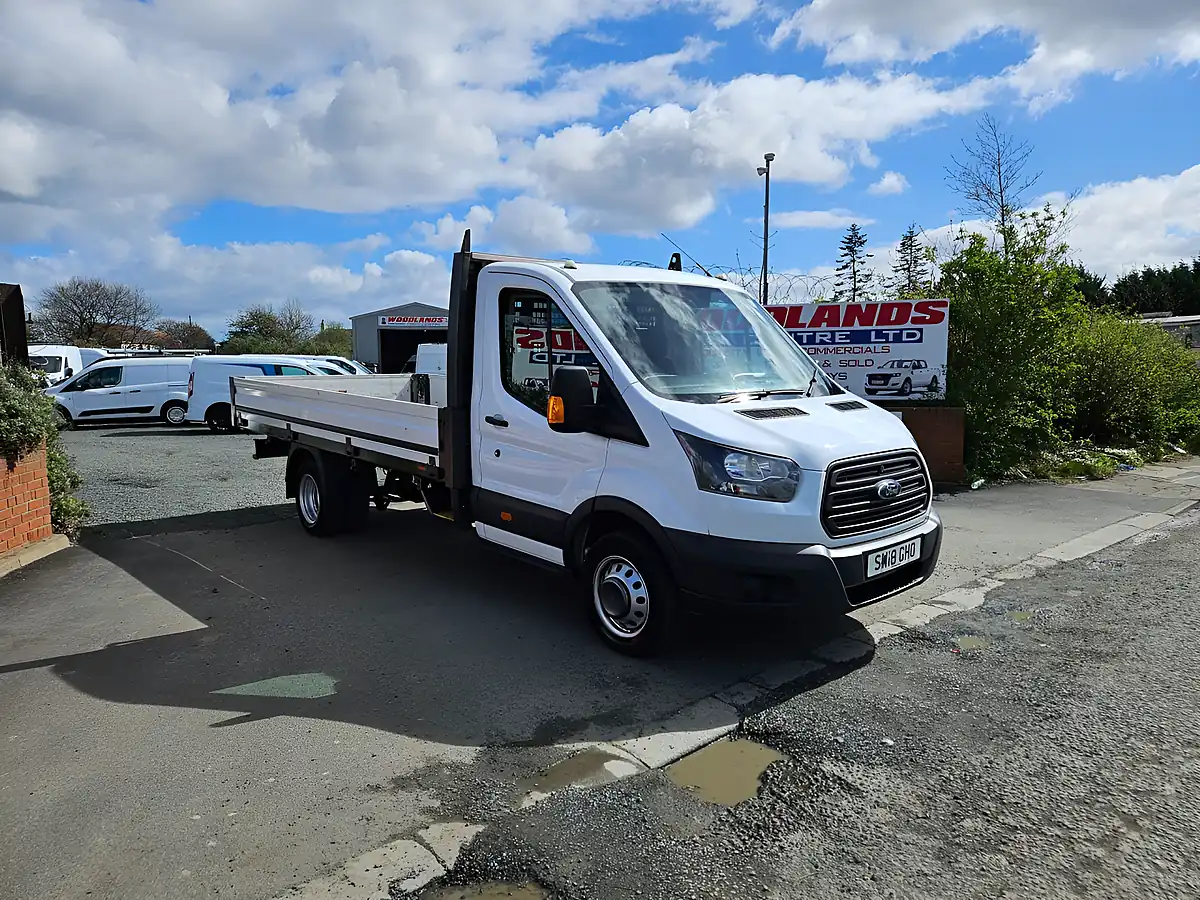 Used 2018 Ford Transit 350 L4H1 Lwb Dropside White - Front View