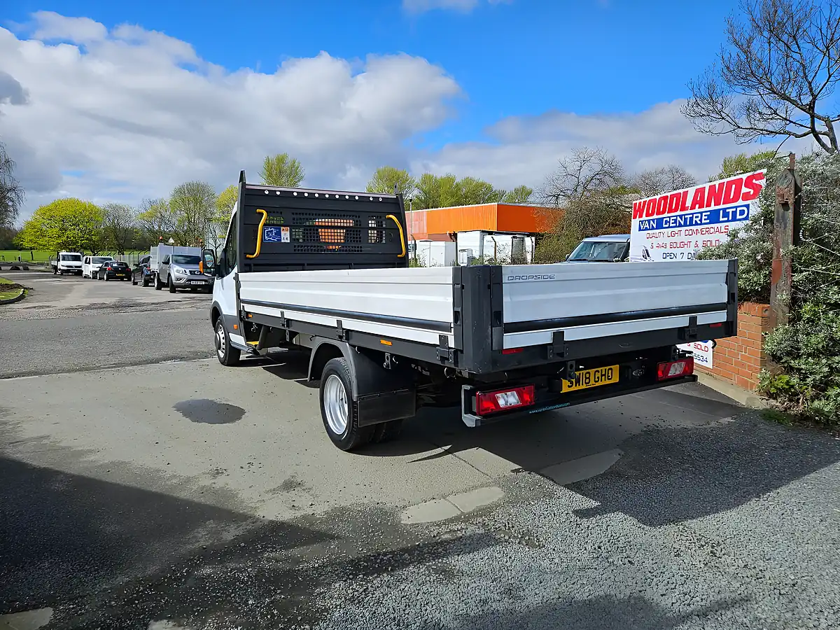 Used 2018 Ford Transit 350 L4H1 Lwb Dropside White - Interior and Exterior details 6