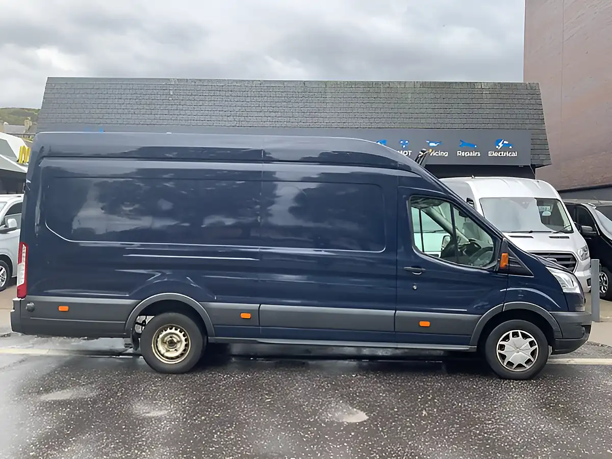 Used 2018 Ford Transit 350 Panel Van Blue - Interior and Exterior details 4