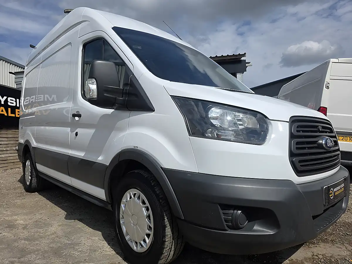 Used 2018 Ford Transit 350 Panel Van L2 H3 White - Interior and Exterior details 7