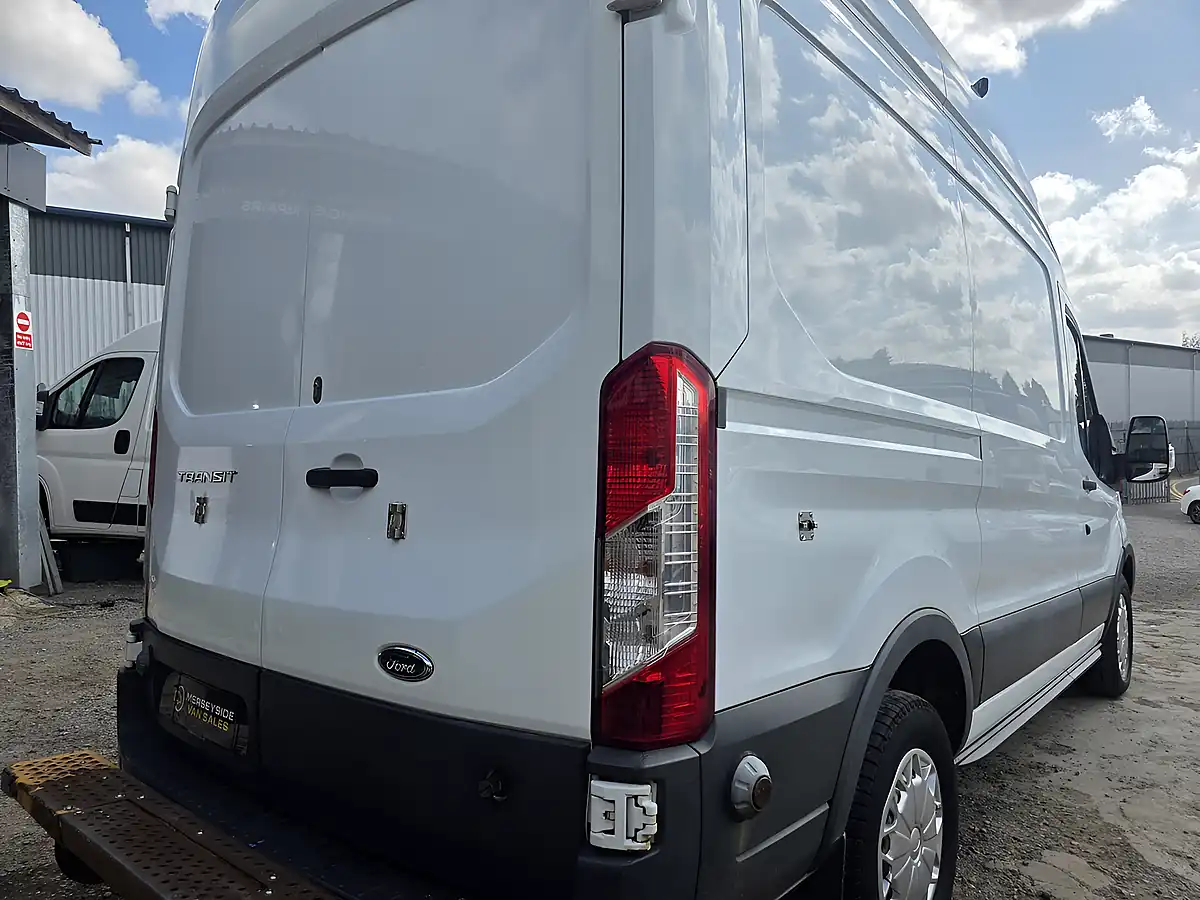Used 2018 Ford Transit 350 Panel Van L2 H3 White - Interior and Exterior details 9