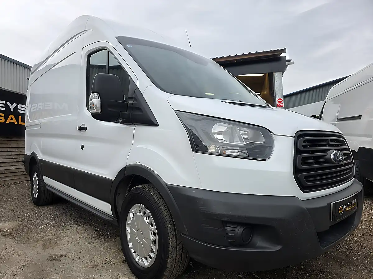 Used 2018 Ford Transit 350 Panel Van L2 H3 White - Interior and Exterior details 7