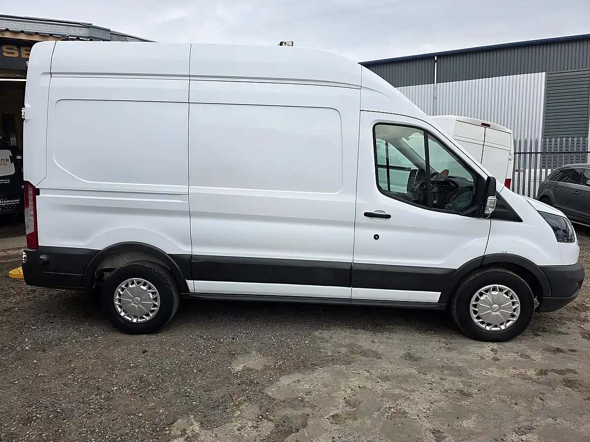 Used 2018 Ford Transit 350 Panel Van L2 H3 White - Interior and Exterior details 8
