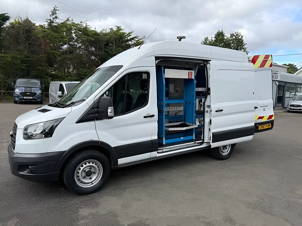 Used 2018 Ford Transit 350 Panel Van L2 H3 White - Interior and Exterior details 12