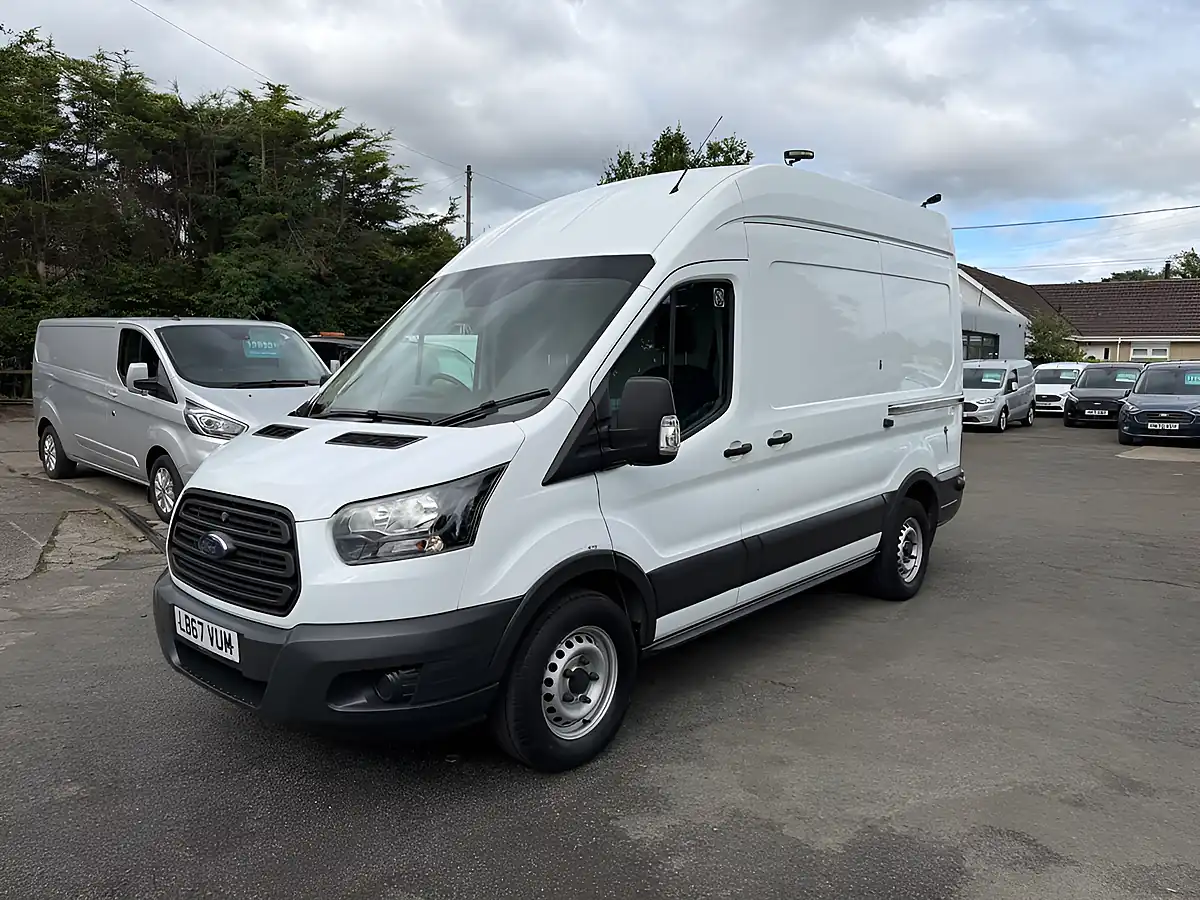 Used 2018 Ford Transit 350 Panel Van L2 H3 White - Interior and Exterior details 9