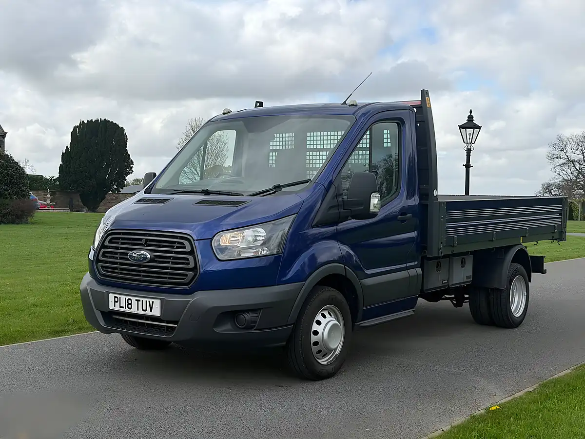 Used 2018 Ford Transit 350 Tipper Deep Impact Blue - Front View
