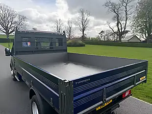 Used 2018 Ford Transit 350 Tipper Deep Impact Blue - Interior and Exterior details 16