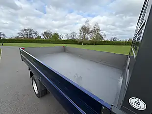 Used 2018 Ford Transit 350 Tipper Deep Impact Blue - Interior and Exterior details 18