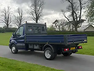 Used 2018 Ford Transit 350 Tipper Deep Impact Blue - Interior and Exterior details 3