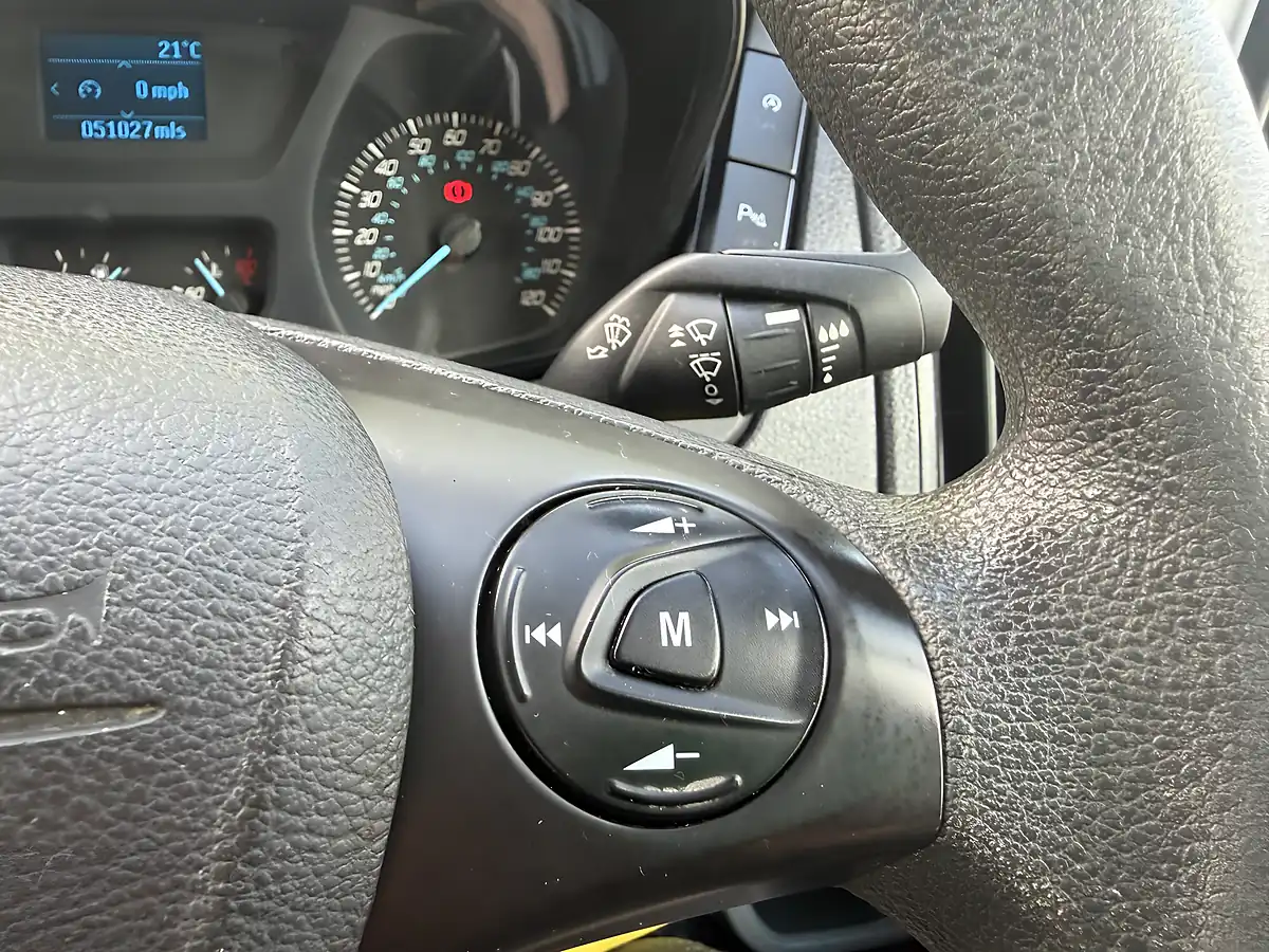 Used 2018 Ford Transit 350 White - Interior and Exterior details 18