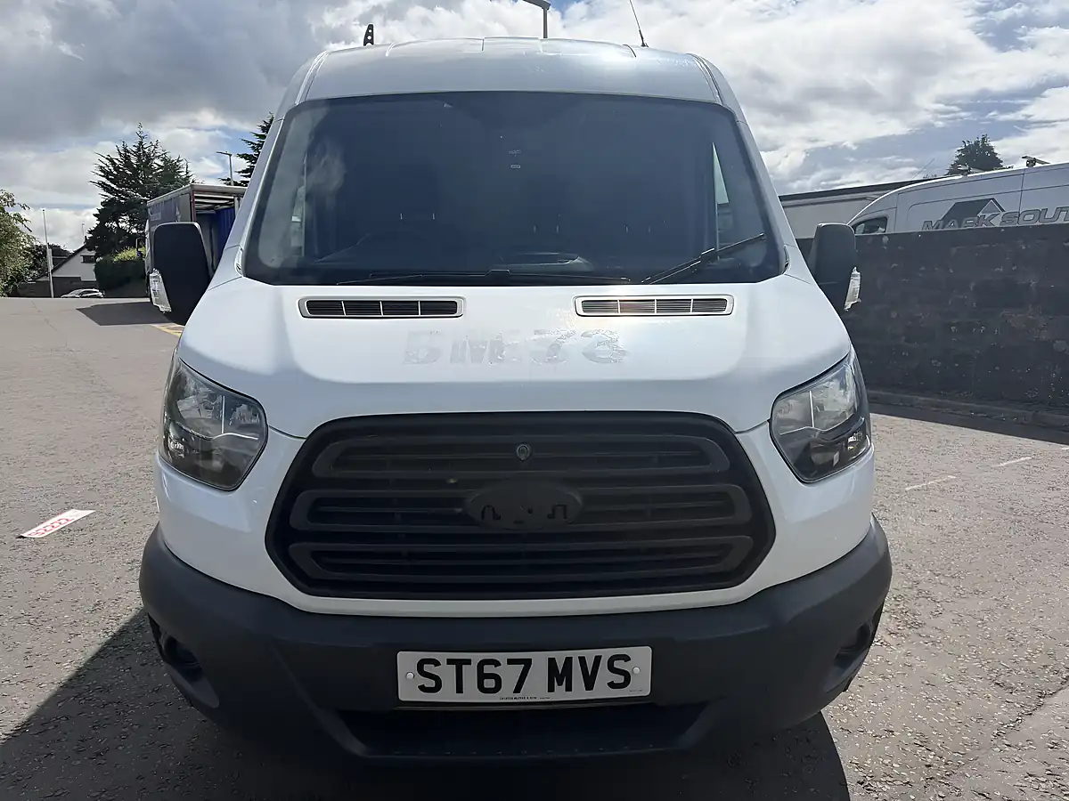 Used 2018 Ford Transit 350 White - Interior and Exterior details 2
