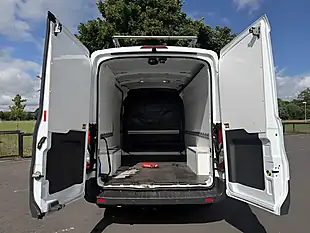 Used 2018 Ford Transit 350 White - Interior and Exterior details 9