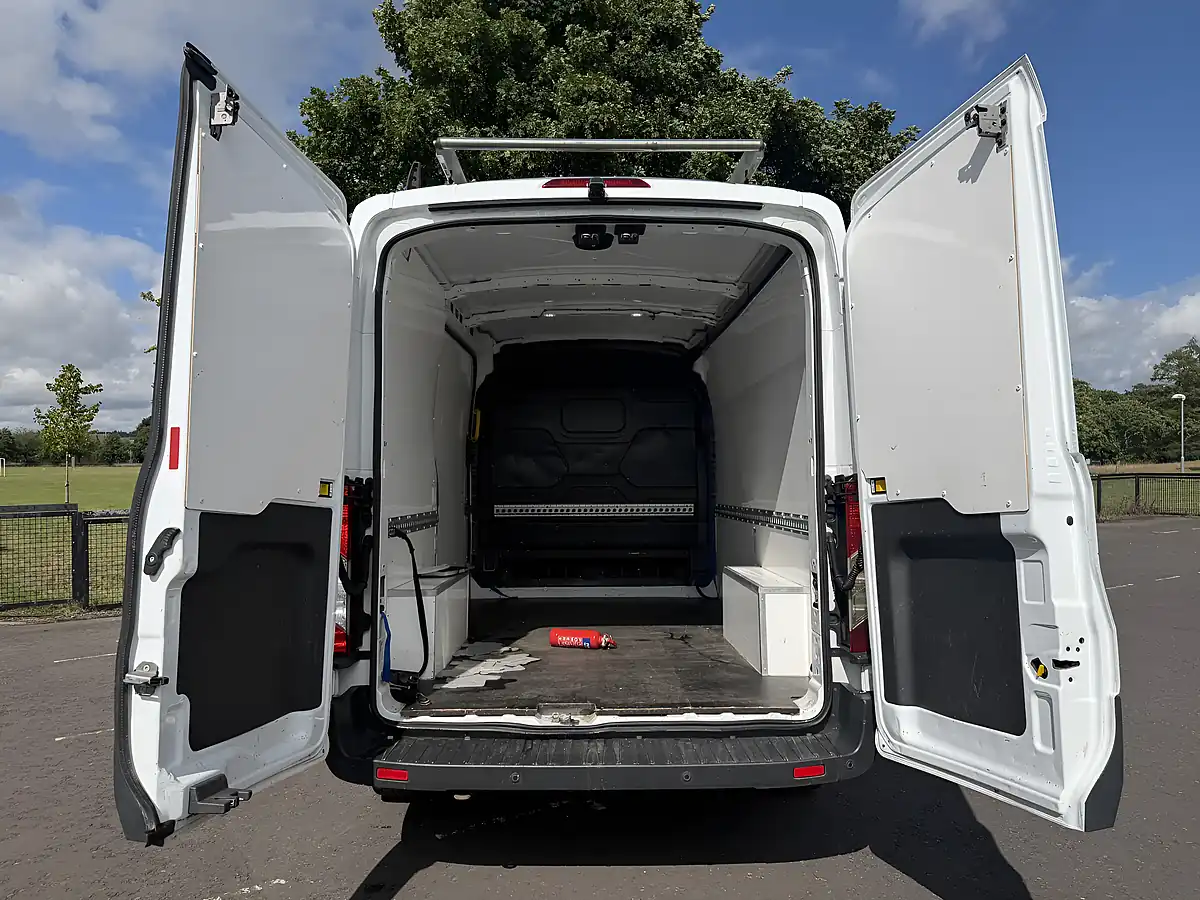 Used 2018 Ford Transit 350 White - Interior and Exterior details 9