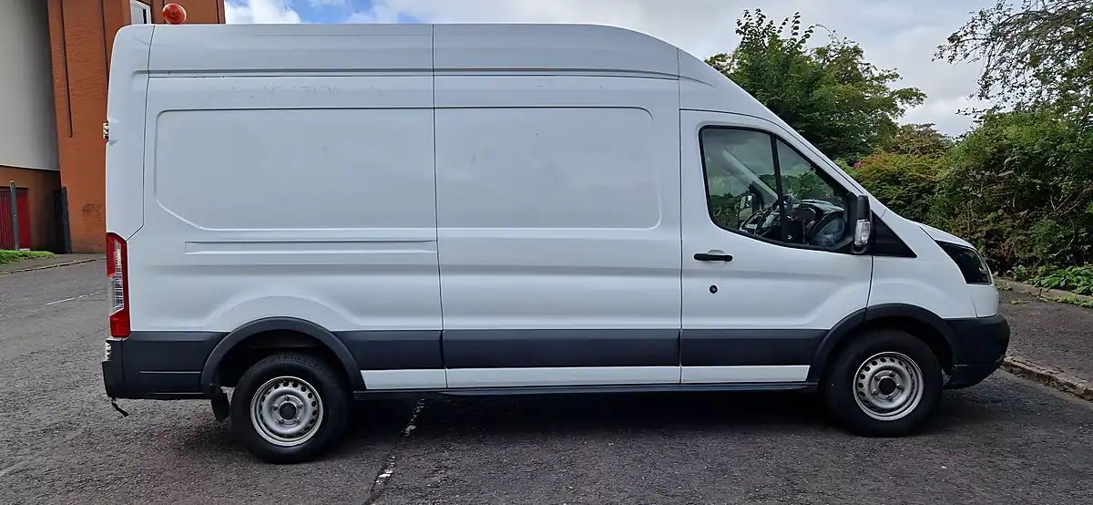 Used 2018 Ford Transit 350 White - Interior and Exterior details 6