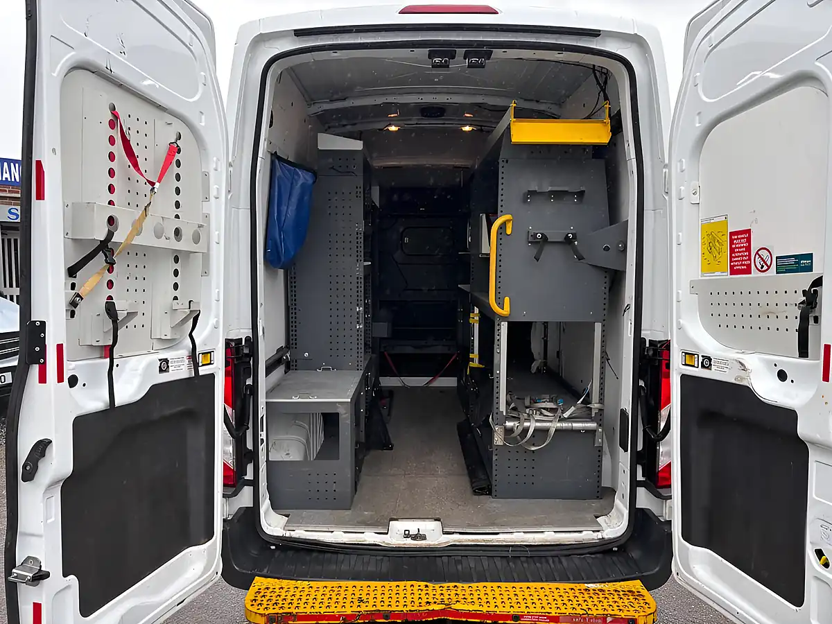 Used 2018 Ford Transit 350 White - Interior and Exterior details 14
