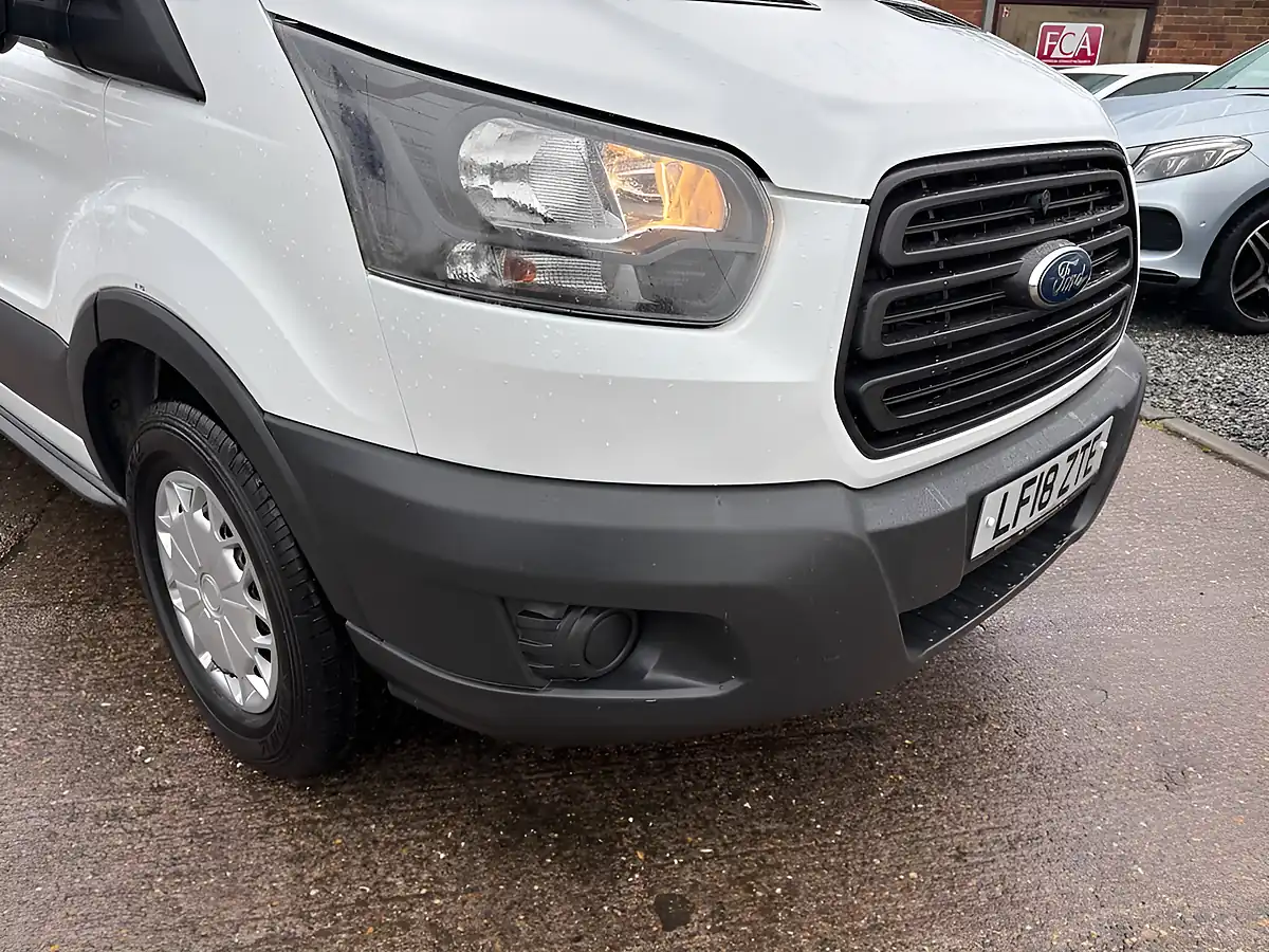 Used 2018 Ford Transit 350 White - Interior and Exterior details 2
