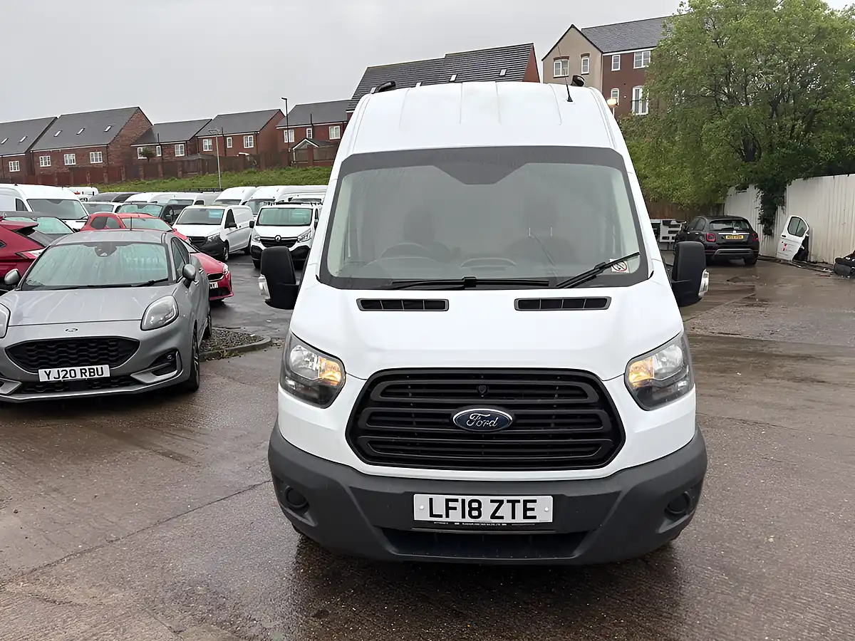 Used 2018 Ford Transit 350 White - Interior and Exterior details 4