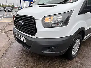 Used 2018 Ford Transit 350 White - Interior and Exterior details 7