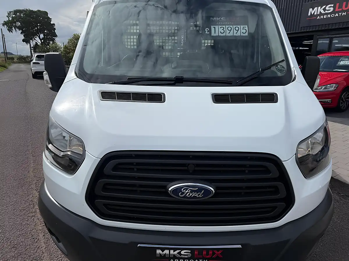 Used 2018 Ford Transit Chassis Cab L2 H1 White - Interior and Exterior details 14