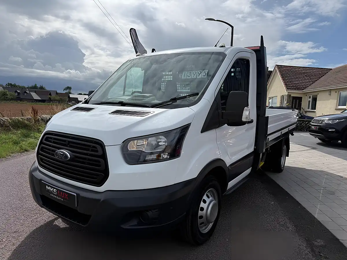 Used 2018 Ford Transit Chassis Cab L2 H1 White - Interior and Exterior details 3
