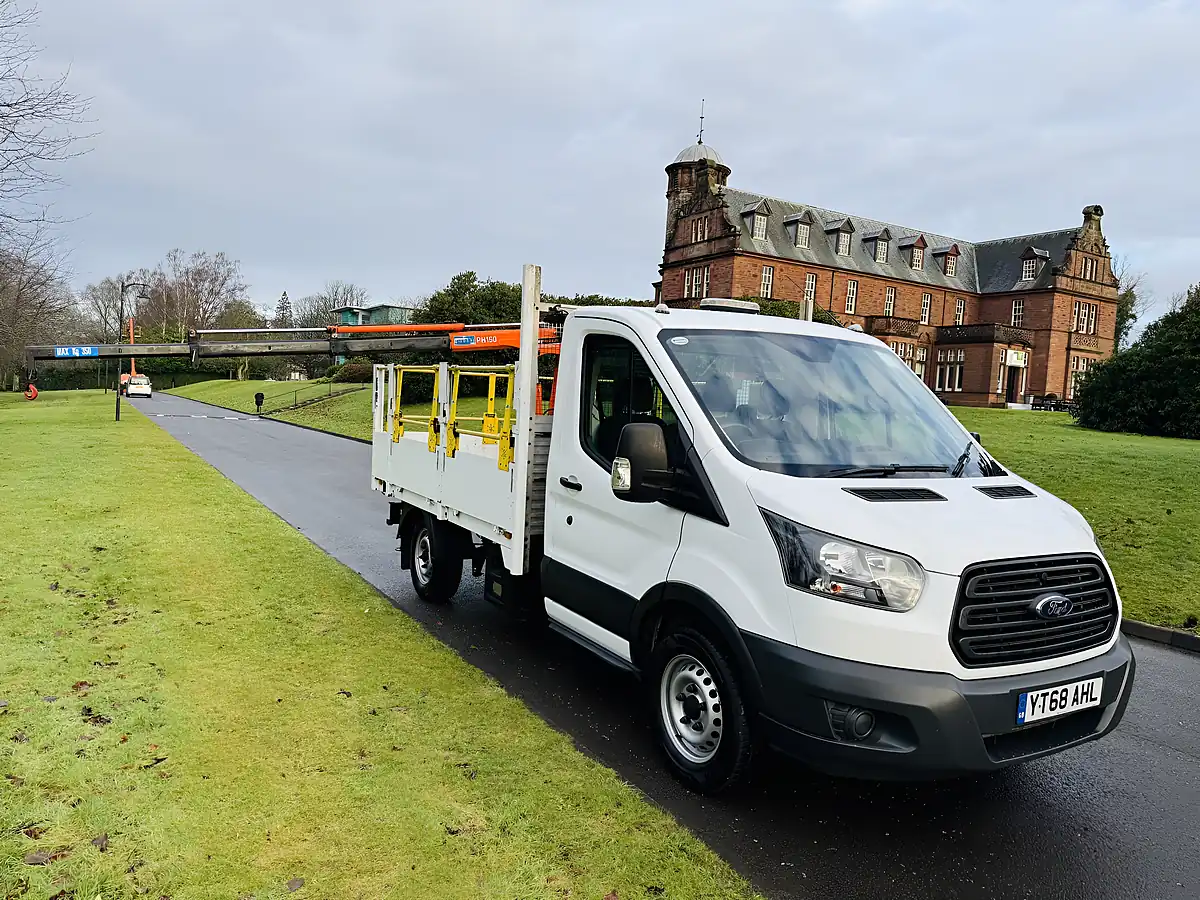 Used 2018 Ford Transit Chassis Cab White - Interior and Exterior details 6