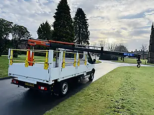 Used 2018 Ford Transit Chassis Cab White - Interior and Exterior details 7