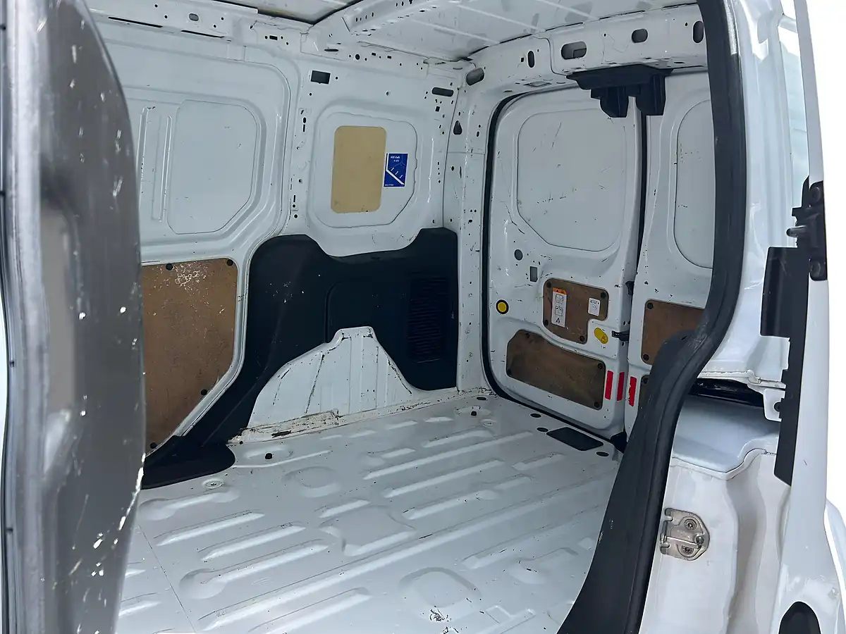 Used 2018 Ford Transit Connect 200 Econetic White - Interior and Exterior details 15