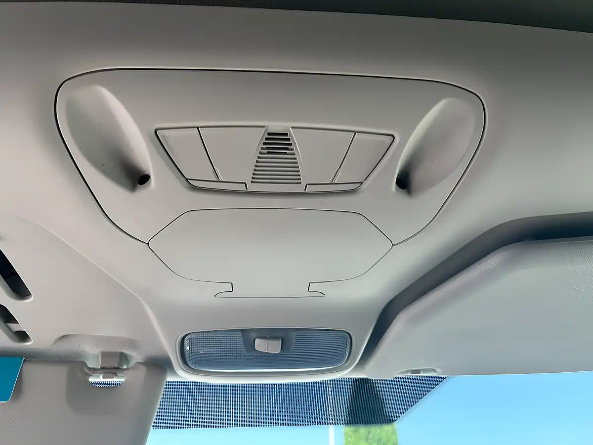 Used 2018 Ford Transit Connect 200 Econetic White - Interior and Exterior details 19