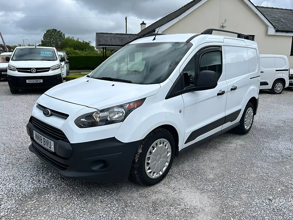 Used 2018 Ford Transit Connect 200 Econetic White - Interior and Exterior details 3