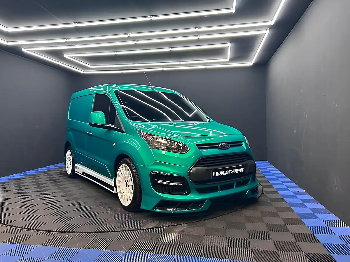 Used 2018 Ford Transit Connect 200 Panel Van White - Interior and Exterior details 14