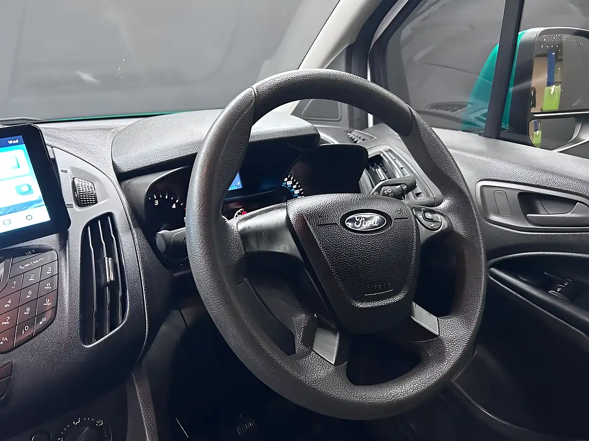 Used 2018 Ford Transit Connect 200 Panel Van White - Interior and Exterior details 19