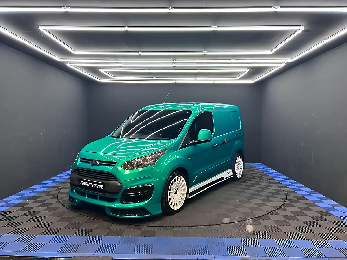 Used 2018 Ford Transit Connect 200 Panel Van White - Interior and Exterior details 5