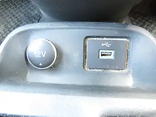 Used 2018 Ford Transit Connect 220 L1 Panel Van White - Interior and Exterior details 17