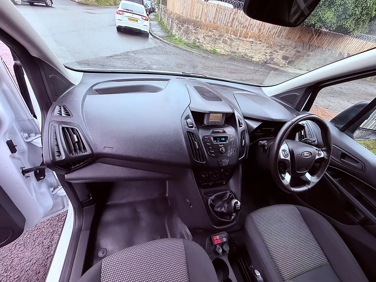 Used 2018 Ford Transit Connect 220 Panel Van L1 H1 White - Interior and Exterior details 18
