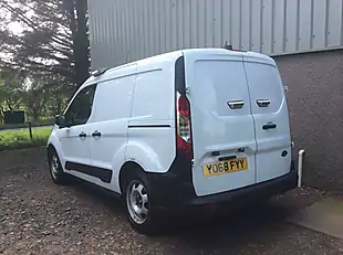 Used 2018 Ford Transit Connect 220 White - Interior and Exterior details 6