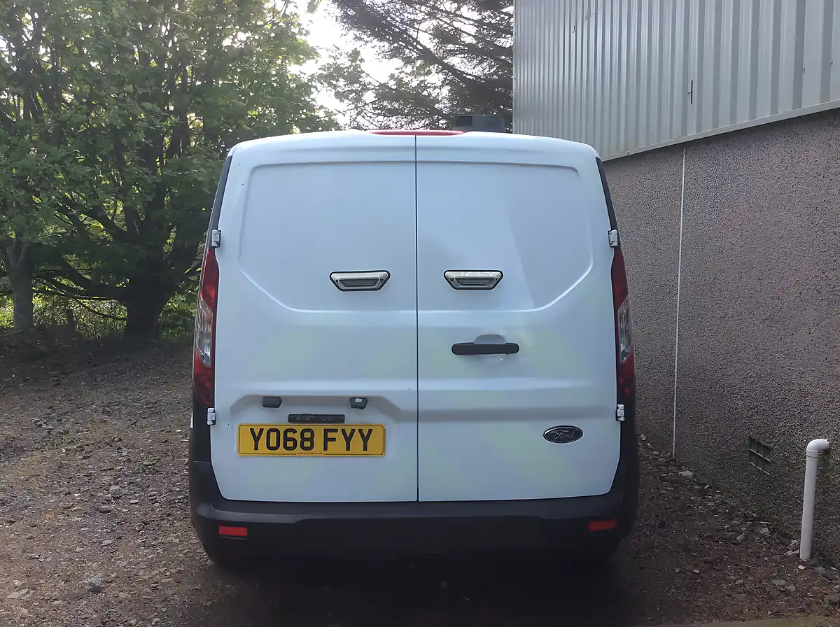 Used 2018 Ford Transit Connect 220 White - Interior and Exterior details 7