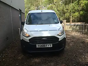 Used 2018 Ford Transit Connect 220 White - Interior and Exterior details 8
