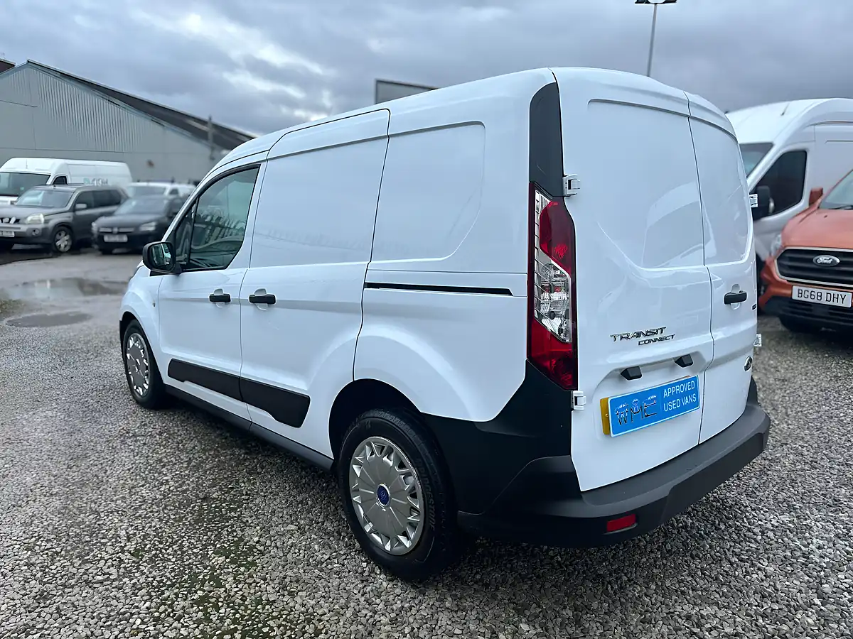 Used 2018 Ford Transit Connect Combi Van White - Interior and Exterior details 4
