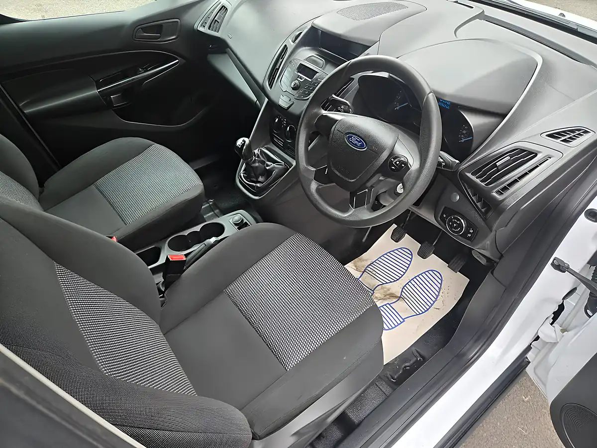 Used 2018 Ford Transit Connect D/Cab Van White - Interior and Exterior details 13
