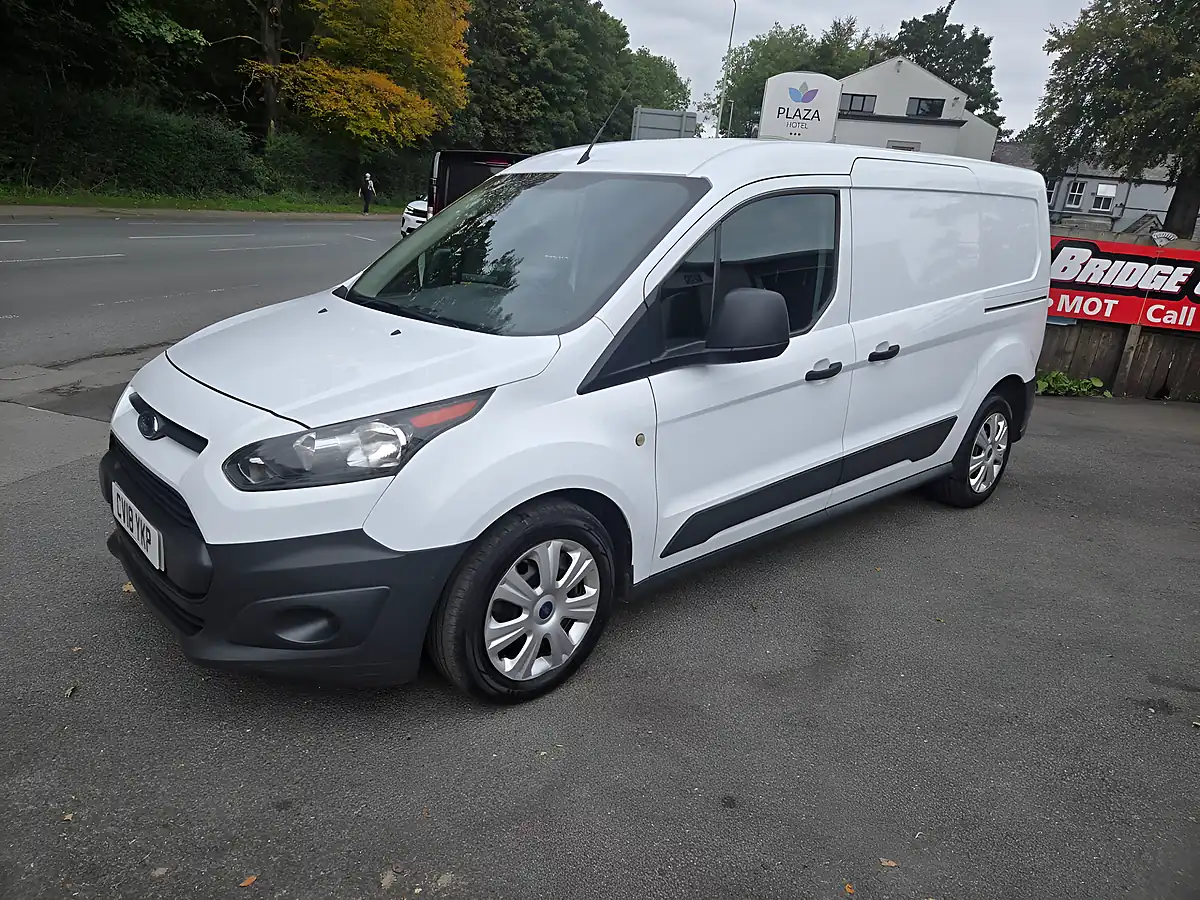 Used 2018 Ford Transit Connect D/Cab Van White - Interior and Exterior details 3
