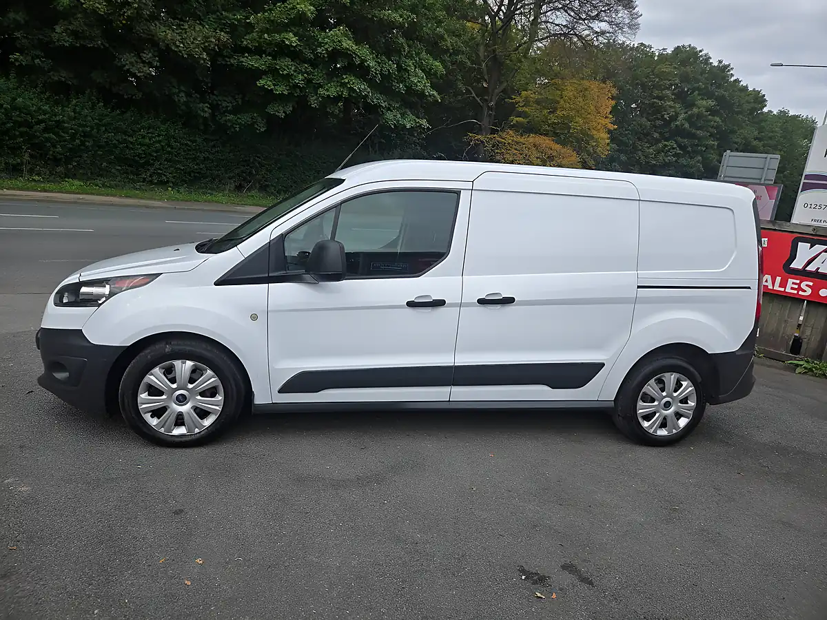 Used 2018 Ford Transit Connect D/Cab Van White - Interior and Exterior details 4