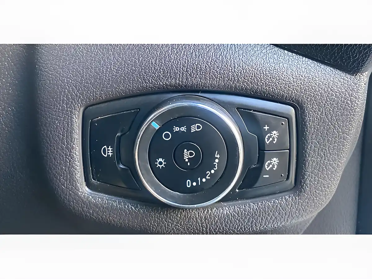 Used 2018 Ford Transit Connect Econetic White - Interior and Exterior details 17
