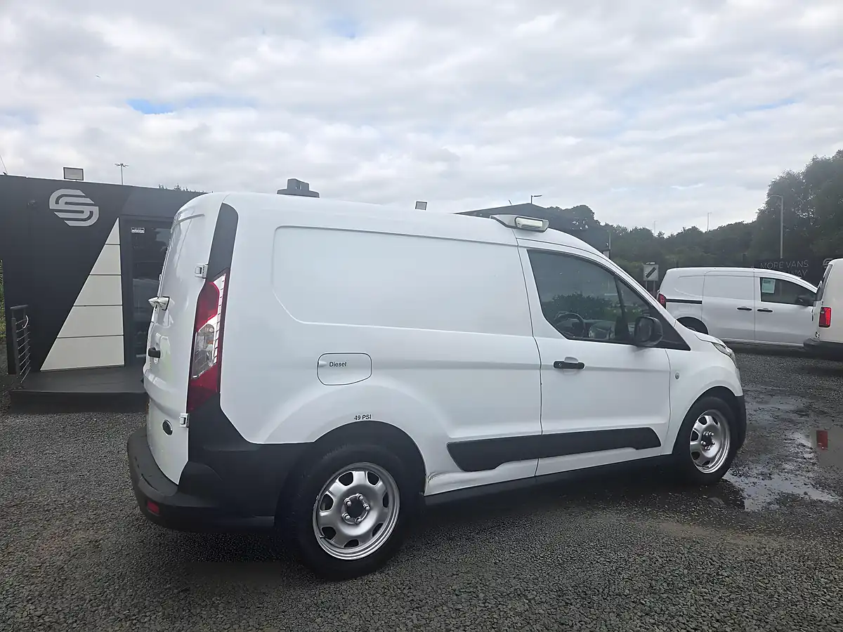 Used 2018 Ford Transit Connect L1 White - Interior and Exterior details 4