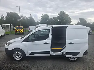 Used 2018 Ford Transit Connect L1 White - Interior and Exterior details 9